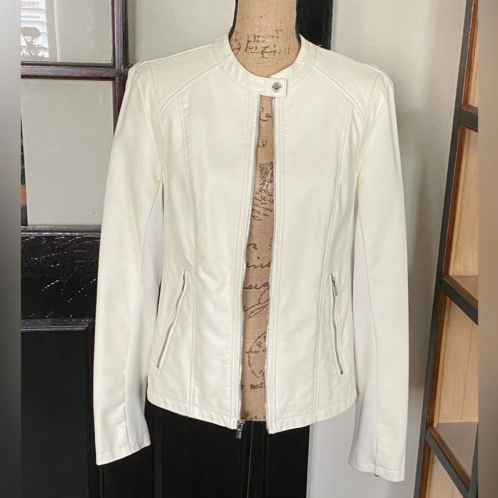NWOT. Express Faux Leather Moto
Jacket, Sz L - Picture 1 of 10